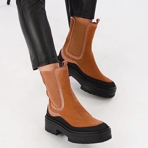 Sam Edelman Lulia Tan Suede Platform Lug Sole Chelsea Boots Size 8 - Picture 1 of 9